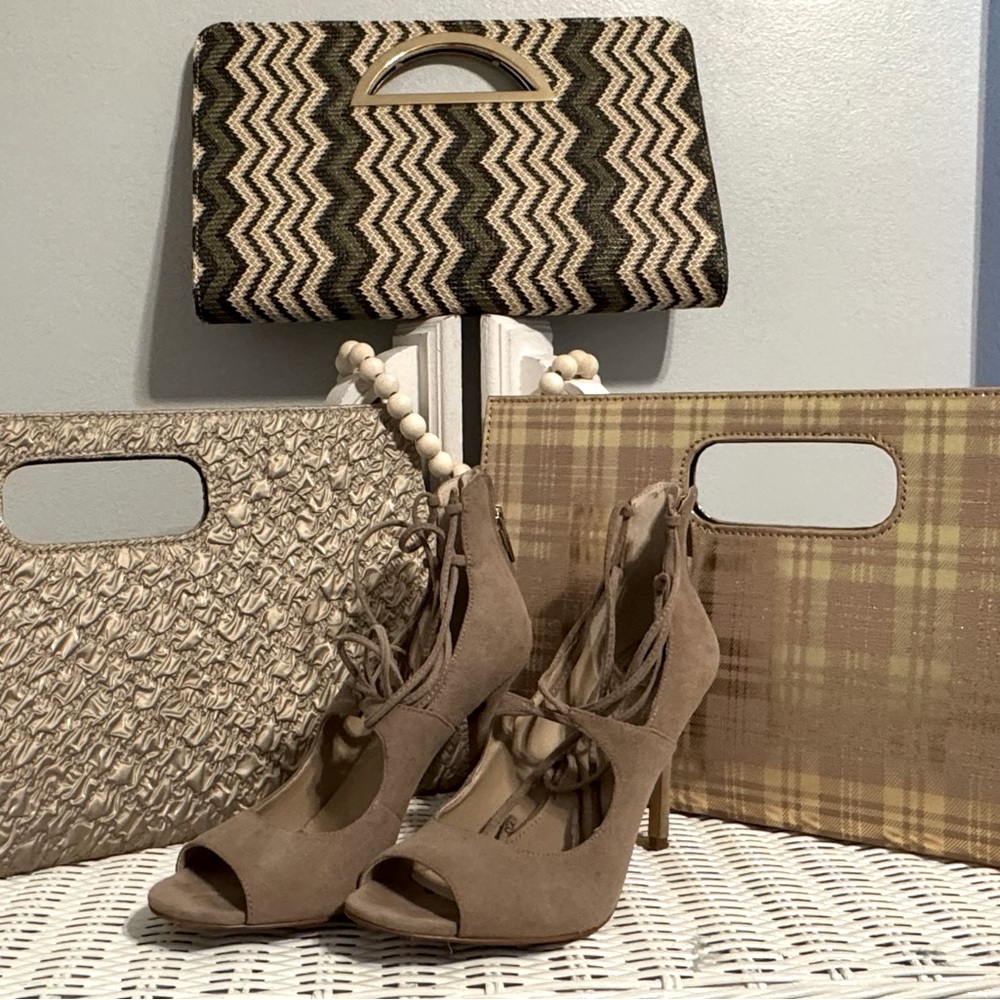 Vince Camuto Suede tie up peep toe shoes